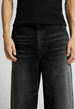 BERSHKA Faded-Effect Skater - Relaxed Fit Jeans - Black -Heren Mode Boutique 0826374834184f14b44a85050d751d95