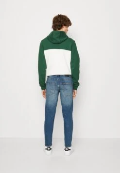 Redefined Rebel Rrstockholm Jeans - Straight Leg Jeans - Joy Blue 10 Redefined Rebel Rrstockholm Jeans - Straight Leg Jeans - Joy Blue -Heren Mode Boutique 1183f816874f4fbd8df6591d9924b51f