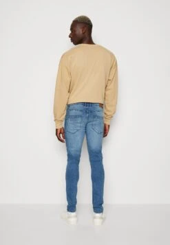 Redefined Rebel Rrstockholm Jeans - Straight Leg Jeans - Smooth Indigo Destroy 10 Redefined Rebel Rrstockholm Jeans - Straight Leg Jeans - Smooth Indigo Destroy -Heren Mode Boutique 153c5c7f0ee840c38b353e9ef1c7944e