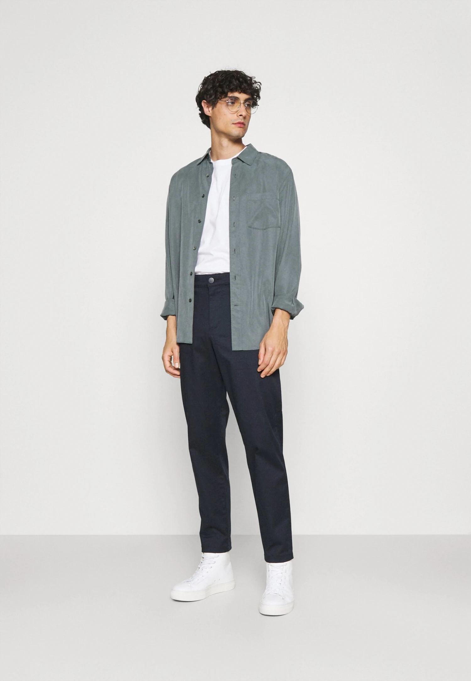 Selected Homme Slhslim Taperepton Flex Pants - Chino - Dark Sapphire 4 Selected Homme Slhslim Taperepton Flex Pants - Chino - Dark Sapphire - Afbeelding 2