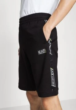 EA7 Emporio Armani Bermuda - Shorts - Black -Heren Mode Boutique 199986c2892542fca3d2ff9c5e0f0775