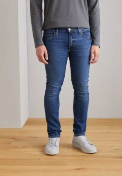 Lee Luke - Slim Fit Jeans - Peace Train