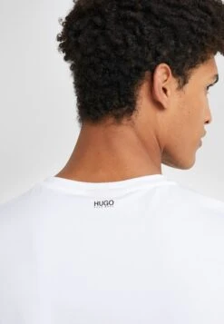 Hugo Round- T-Shirt Basic - Black/White -Heren Mode Boutique 3031745ba9a4410abe45b85f8918b700