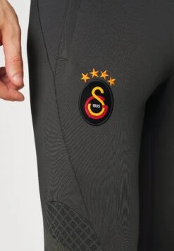 Nike Performance Galatasaray Istanbul Strike Pant - Fanartikel - Anthracite/Vivid Orange -Heren Mode Boutique 3d94a87625de47e8b571d1afe02da416