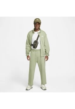 Nike Sportswear M Club Bb Cropped - Trainingsbroek - Oil Green White -Heren Mode Boutique 450200463f6f462e9c82ad2b47146338