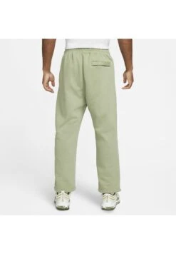 Nike Sportswear M Club Bb Cropped - Trainingsbroek - Oil Green White -Heren Mode Boutique 5b05185215554f539473f72454d41e27