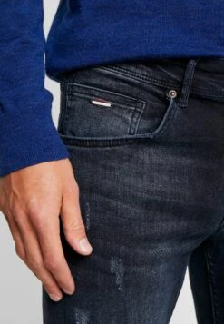 Petrol Industries Seaham- Slim Fit Jeans - Blue-Black Denim 13 Petrol Industries Seaham- Slim Fit Jeans - Blue-Black Denim -Heren Mode Boutique 5bf935eda7c1495abec08b5e01e99100