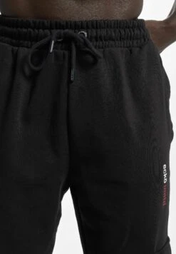 URBAN CLASSICS Herren Ecko Unltd Rebel - Trainingsbroek - Black -Heren Mode Boutique 6c660f031cb645a08d3914c21d0572a9