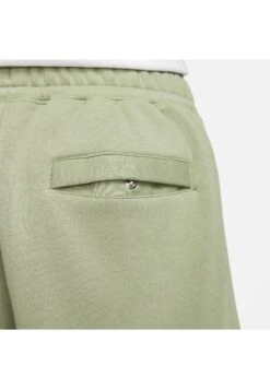 Nike Sportswear M Club Bb Cropped - Trainingsbroek - Oil Green White -Heren Mode Boutique 6f6afc01f9c1470d99aa1672e160ba0c