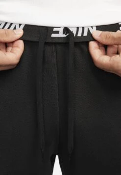 Nike Performance Tapered Fitness Dri-Fit Studio - Trainingsbroek - Black White -Heren Mode Boutique 80923ba57df54d6e918d07505b2ce385