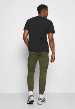 Alpha Industries Spy Pant - Cargobroek - Dark Olive -Heren Mode Boutique 8779e9825aba4c5b863d3a44ad10806d