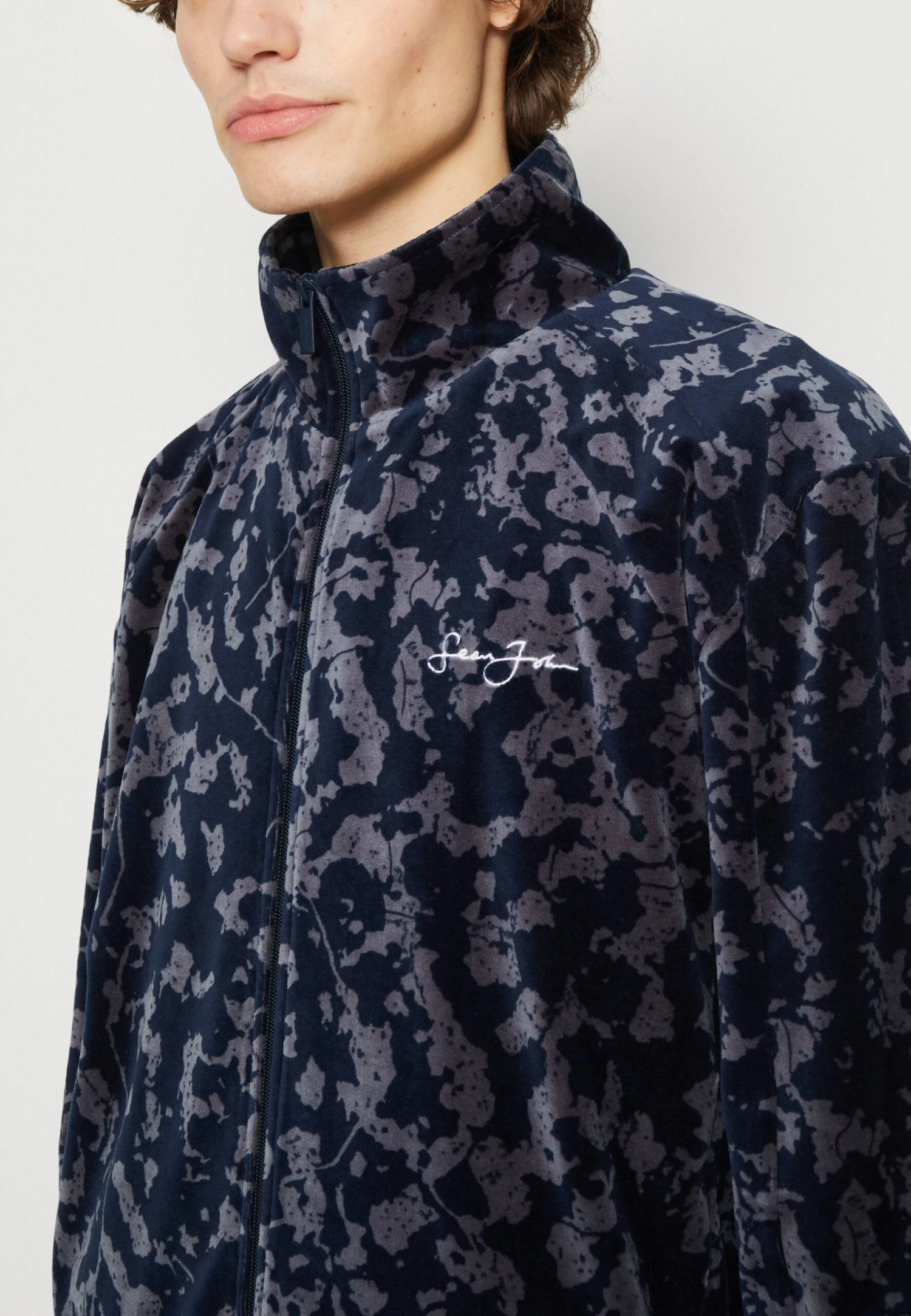 Sean John Script Logo Floral Camouflage Trackjacket - Trainingsvest - Blue 8 Sean John Script Logo Floral Camouflage Trackjacket - Trainingsvest - Blue - Afbeelding 6