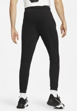 Nike Performance Tapered Fitness Dri-Fit Studio - Trainingsbroek - Black White -Heren Mode Boutique a068c5b8edf44d589e6f4846784819d1