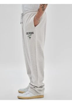 Guess Mit Logo - Trainingsbroek - Beige 11 Guess Mit Logo - Trainingsbroek - Beige -Heren Mode Boutique a0a6a1bc3ea14ce6a1487a321ee20621