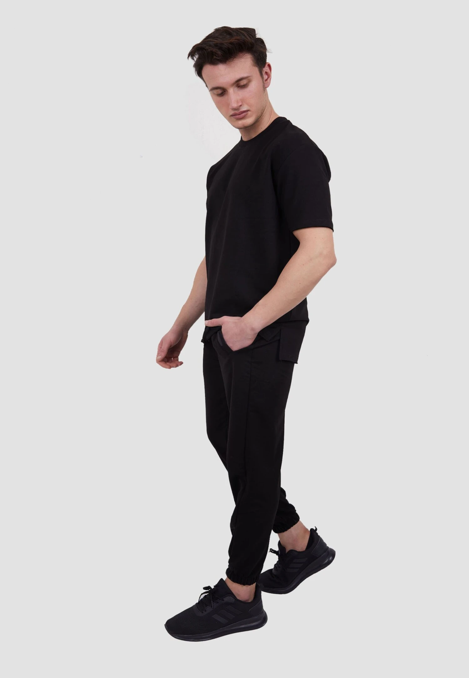 Set - Trainingsbroek - Black 6 Set - Trainingsbroek - Black - Afbeelding 4