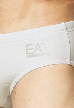 EA7 Emporio Armani Sea World Core Brief Mens - Zwemslips - Bianco -Heren Mode Boutique ac78aeab48034f32bdb131e0d8d0646f