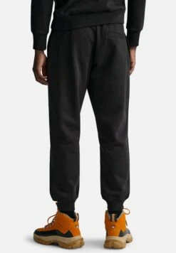 Gant Tonal Archive Shield - Trainingsbroek - Black -Heren Mode Boutique b206d051895a450ba79eed13e4295eee