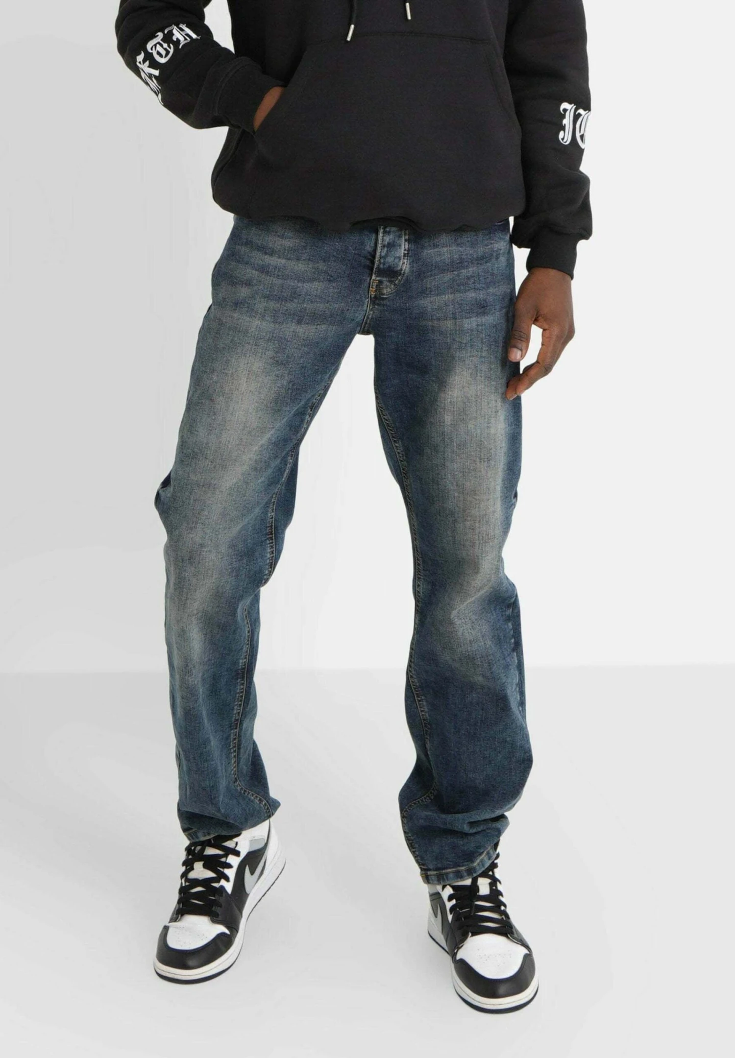 SIXTH JUNE Washed - Straight Leg Jeans - Dark Blue 3 SIXTH JUNE Washed - Straight Leg Jeans - Dark Blue
