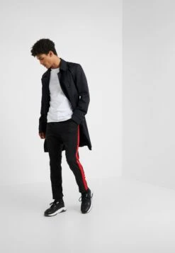 Hugo Round- T-Shirt Basic - Black/White