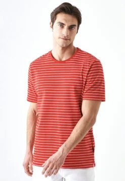 Slim Fit- T-Shirt Print - Red And White -Heren Mode Boutique ca6c39ea20b9403db334f4f442ea2ce9