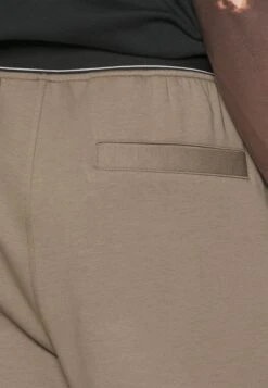 Emporio Armani Trouser - Broek - Incenso -Heren Mode Boutique cba0b6543cc54cfd99d074ac3b581c59