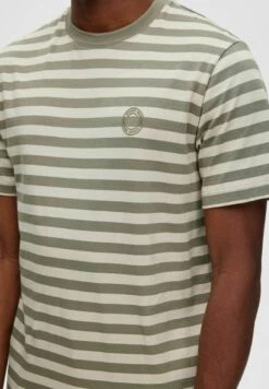 Selected Homme Slhricky StripeSs O-Neck - T-Shirt Print - Vetiver -Heren Mode Boutique d2bfce0642284f848c6b5bdf33a3de03