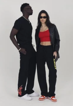 Orion Unisex - Trainingsbroek - Black -Heren Mode Boutique d383b63a671b4f62886aa20e896f1679