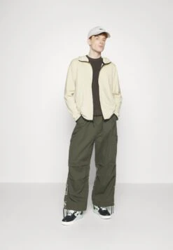 Nike Sportswear M Tech Fz Lghtwht - Trainingsvest - Team Gold -Heren Mode Boutique d3c78720f8b44bcbba6a23f6b2430c30