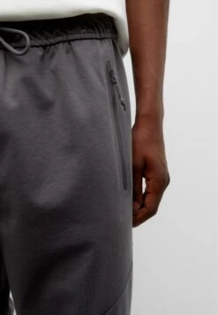 PULL & BEAR Stwd Joggers With Zips - Trainingsbroek - Brown -Heren Mode Boutique d6e6371fa8954a028981cec4ebd3c7b7