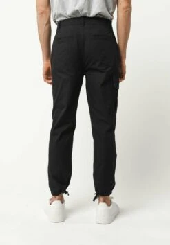 Mela Rajesh - Cargobroek - Schwarz -Heren Mode Boutique db442861c5674873b05a38d9d92f29c7