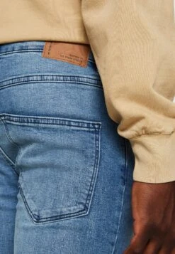 Redefined Rebel Rrstockholm Jeans - Straight Leg Jeans - Smooth Indigo Destroy 13 Redefined Rebel Rrstockholm Jeans - Straight Leg Jeans - Smooth Indigo Destroy -Heren Mode Boutique ea4417830911417b956b121d333a0bc8