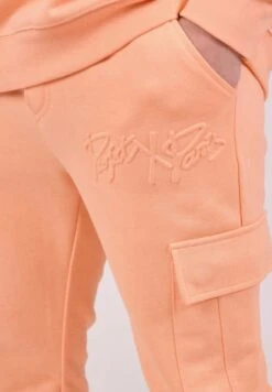 Bas DeLogo Embossage Relief - Cargobroek - Pêche 10 Bas DeLogo Embossage Relief - Cargobroek - Pêche -Heren Mode Boutique ed4fad7acf2c468285b0a50b399d9213