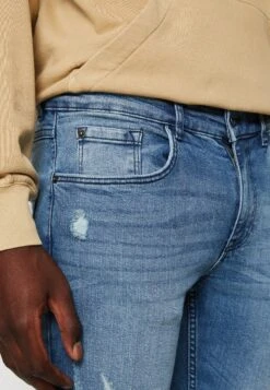 Redefined Rebel Rrstockholm Jeans - Straight Leg Jeans - Smooth Indigo Destroy 11 Redefined Rebel Rrstockholm Jeans - Straight Leg Jeans - Smooth Indigo Destroy -Heren Mode Boutique f4a1ecbca61d4a86b74b4afc670386cc