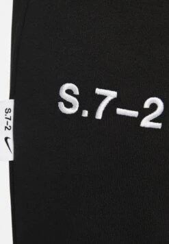 Nike Performance Tapered Fitness Dri-Fit Studio - Trainingsbroek - Black White -Heren Mode Boutique f77a657940cc4097a6a4ef93bac6af86