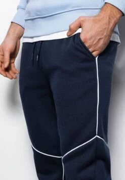 Joggers Om-Pask - Trainingsbroek - Navy -Heren Mode Boutique f95b79e996fa42feb807e7a938d1df03